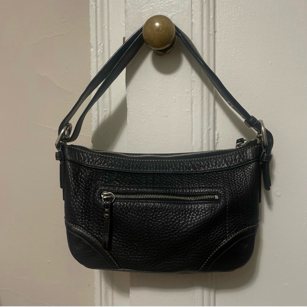 Coach Vintage Shoulder Black Leather Bag - Picture 2 of 10